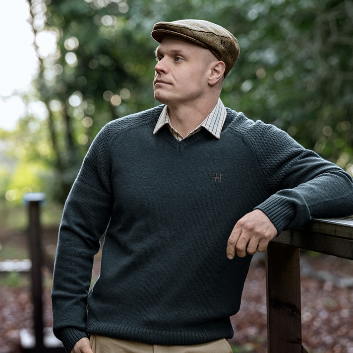 Härkila Vincent Merino V-Neck Pullover Dark Navy stemning