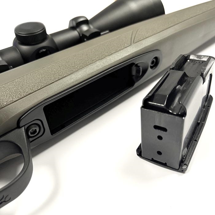Browning A-Bolt 3+ Combo OD Green Cal. 243 Win, riffelpakke magasin