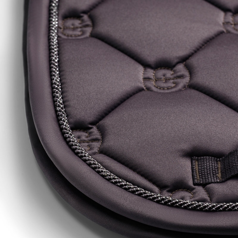 Equestrian Stockholm underlag "Dark violet"