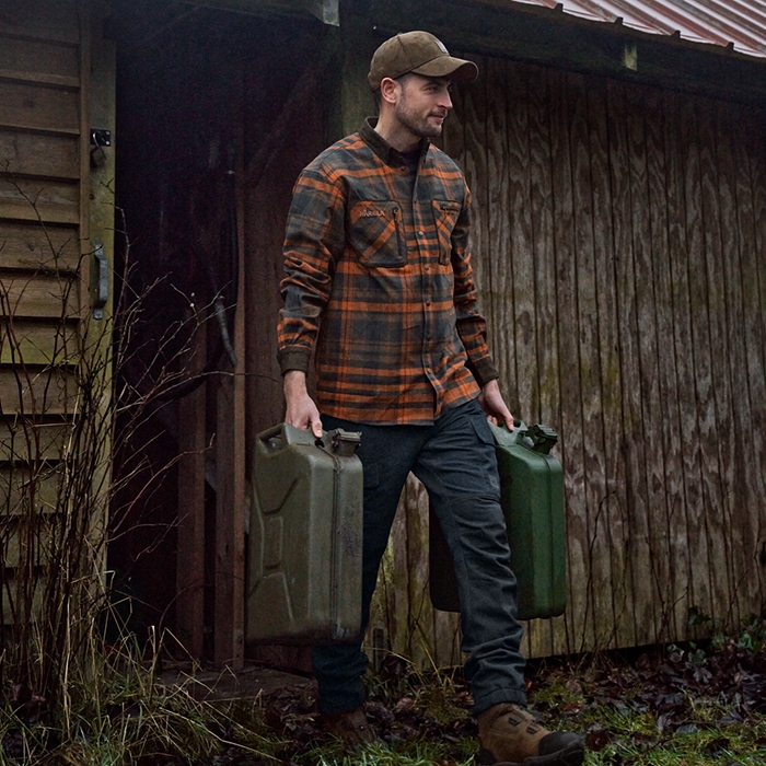 Härkila Pajala L/S-skjorte, Bambay brown stemning
