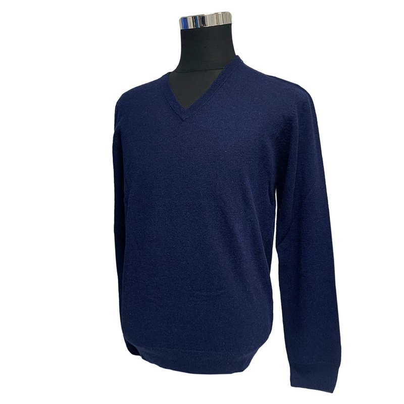 Irsk strik V hals 100 % Lambswool, navy - Køb hos Lundemøllen