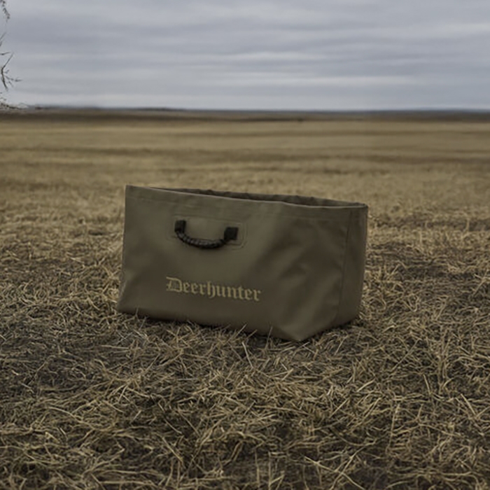 Deerhunter waterproof wild bag i vildmarken