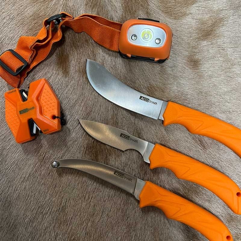 Accusharp slagteknivsæt m/pandelampe hos Lundemøllen