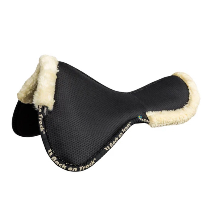 Back on Track sadelpad "Impact" med kunstpels - sort/natur