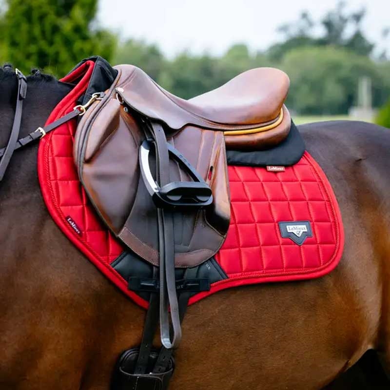 LeMieux Classic Loire Jumping underlag - Chili Red
