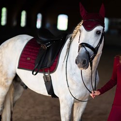 Equestrian Stockholm underlag "Dark Bordeaux" 