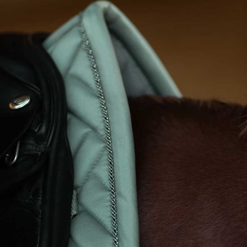 Equestrian stockholm underlag - modern mint green tæt på top