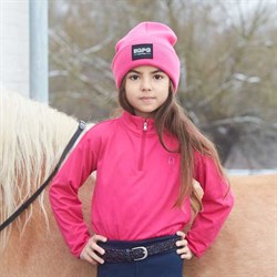 Equipage ridebluse Kolyma Pink Peacock forfra på rytter