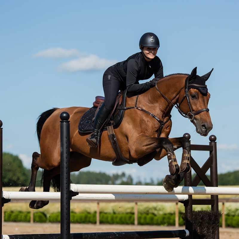 Equestrian Stockholm underlag "All Black Glimmer"
