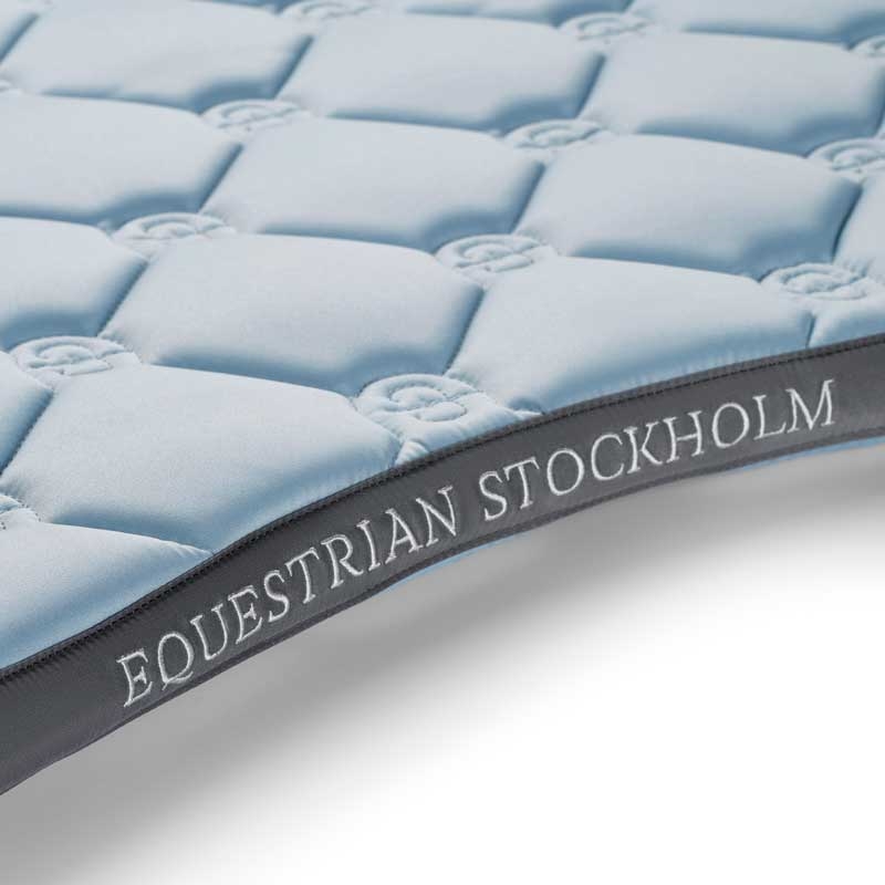 Equestrian Stockholm underlag "Ice Blue"