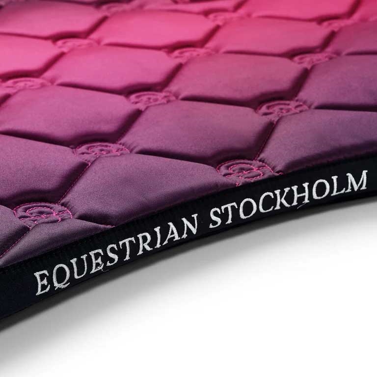 Equestrian Stockholm underlag "Faded Fuchsia"