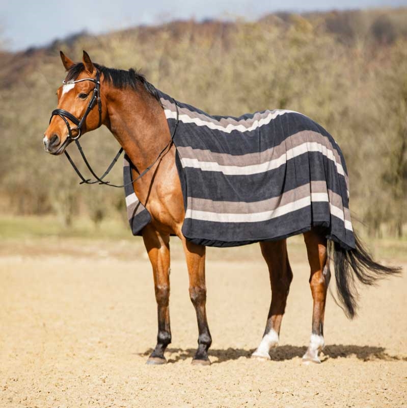 HorseGuard fleecetæppe "Squared" - sort/brun/grå