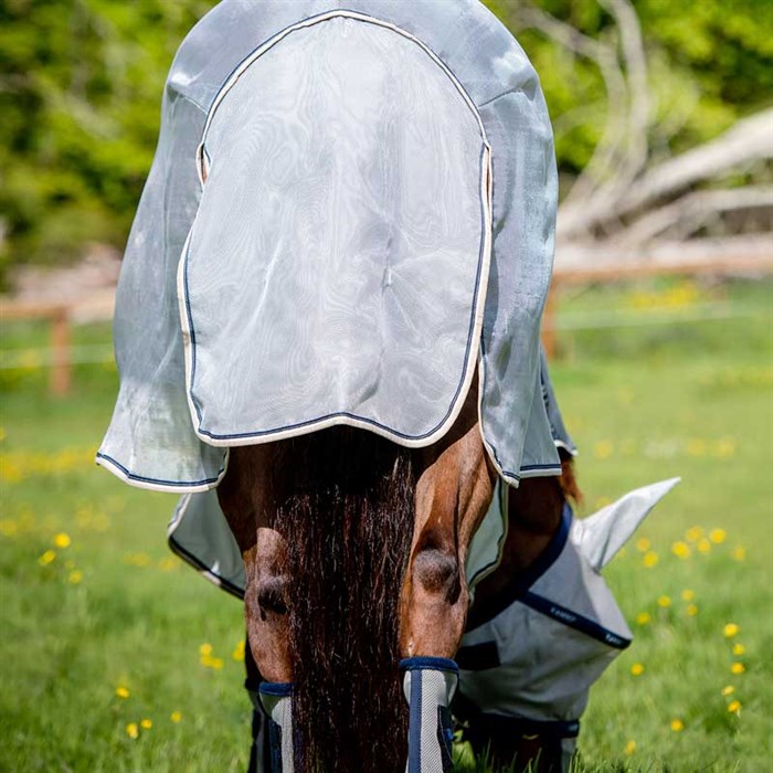 Stor haleflap på Horseware Rambo "Protector" insektdækkenet