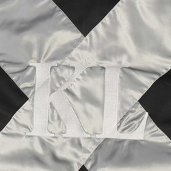 Kingsland logo på Winta fleece dækken i sort grå