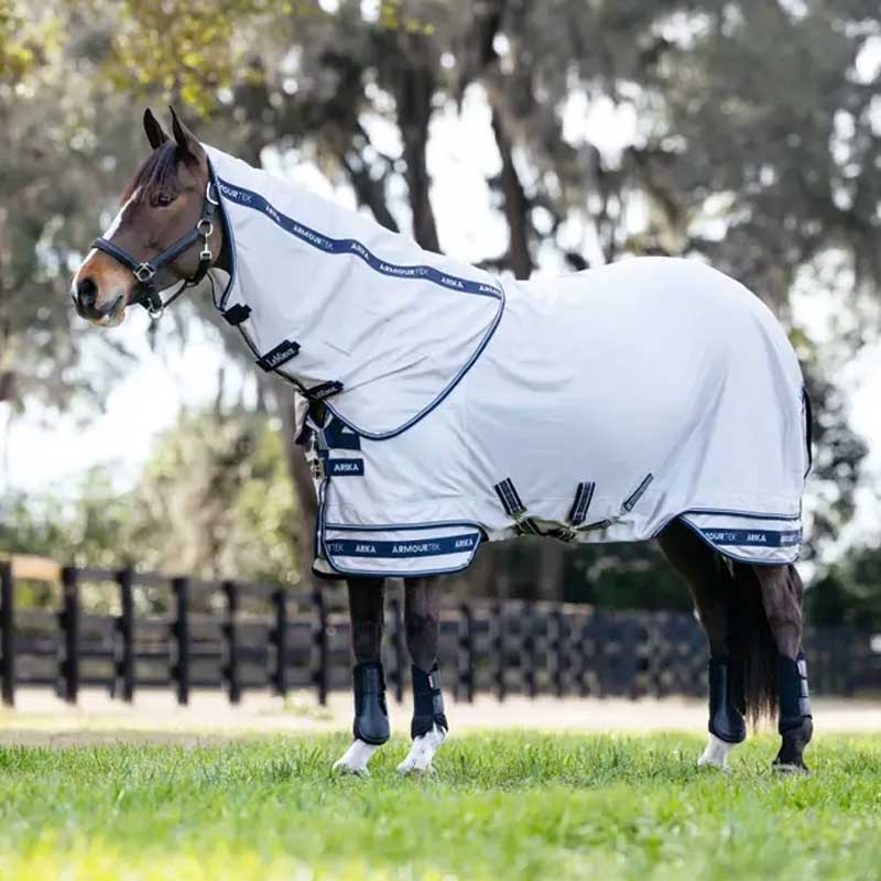 LeMieux \'\'Arika" Armour-tek fly rug - grå på fold