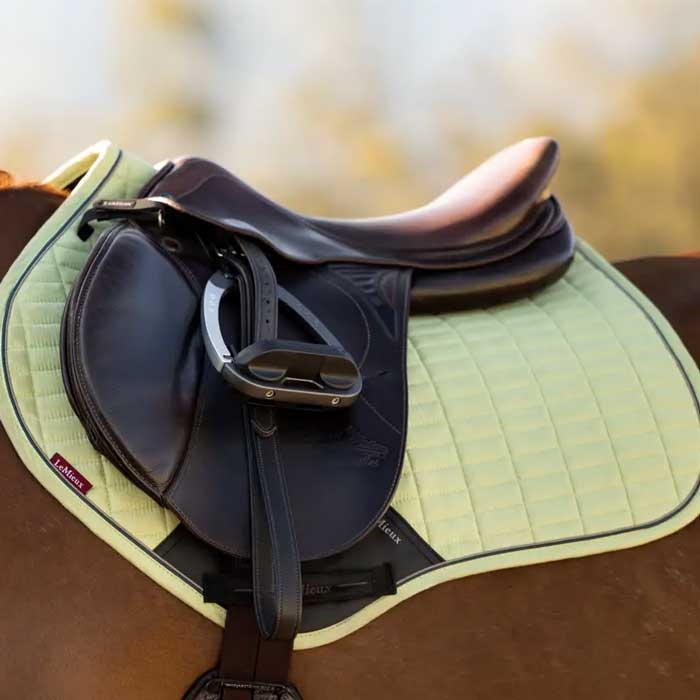 LeMieux Jumping Suede underlag - Macaron