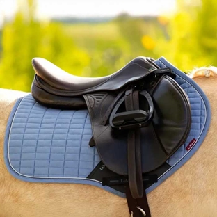 LeMieux Jumping Suede underlag - Powder Blue