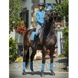 LeMieux Dressage Suede underlag - ice blue