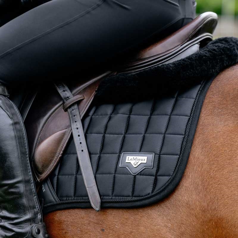 LeMieux Classic Loire Jumping underlag - sort