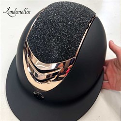 OneK convertible top glitter Black tæt på hos Lundemøllen