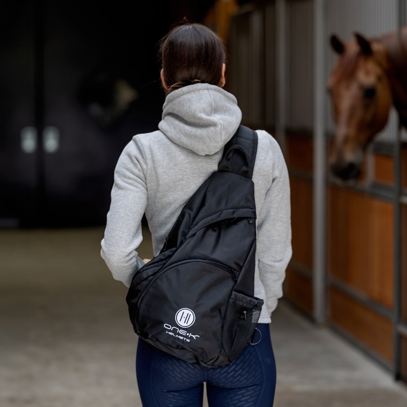 OneK hjelmtaske skulder