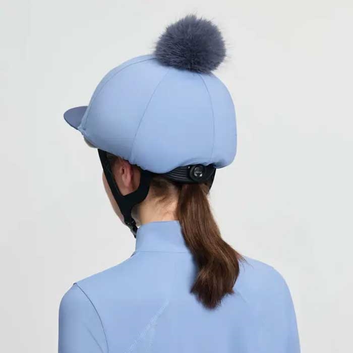 Lemieux hjelmovertræk "Classique Pom Hat Silk" - Powder Blue