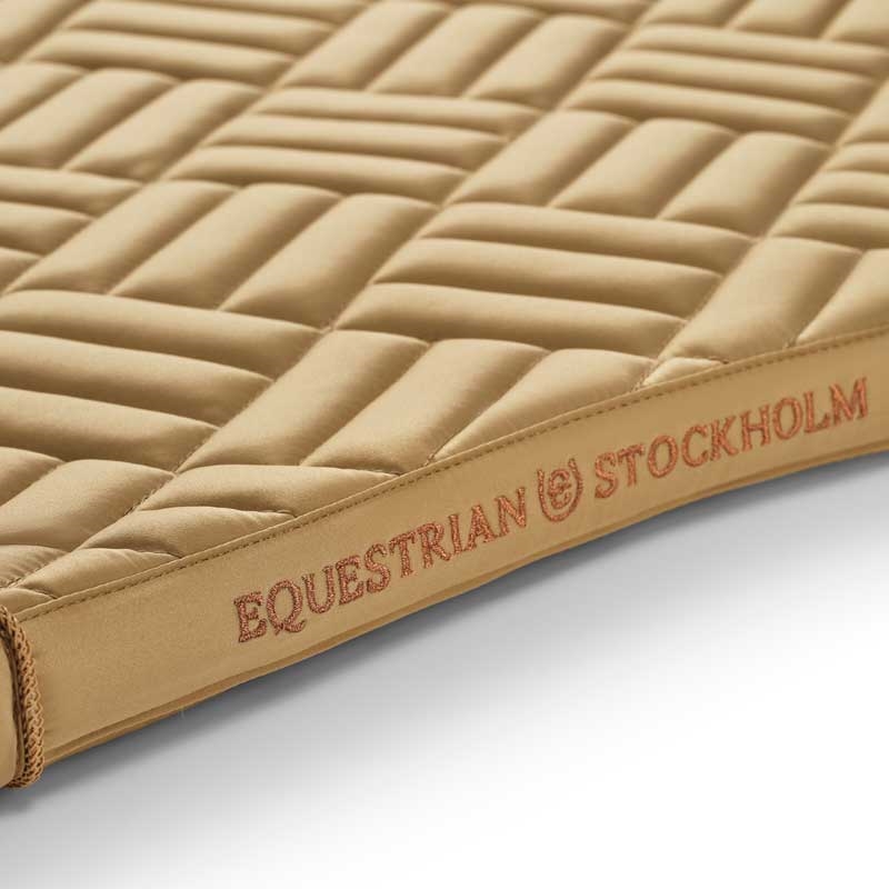 Equestrian Stockholm underlag "Modern Midsummer Glow"