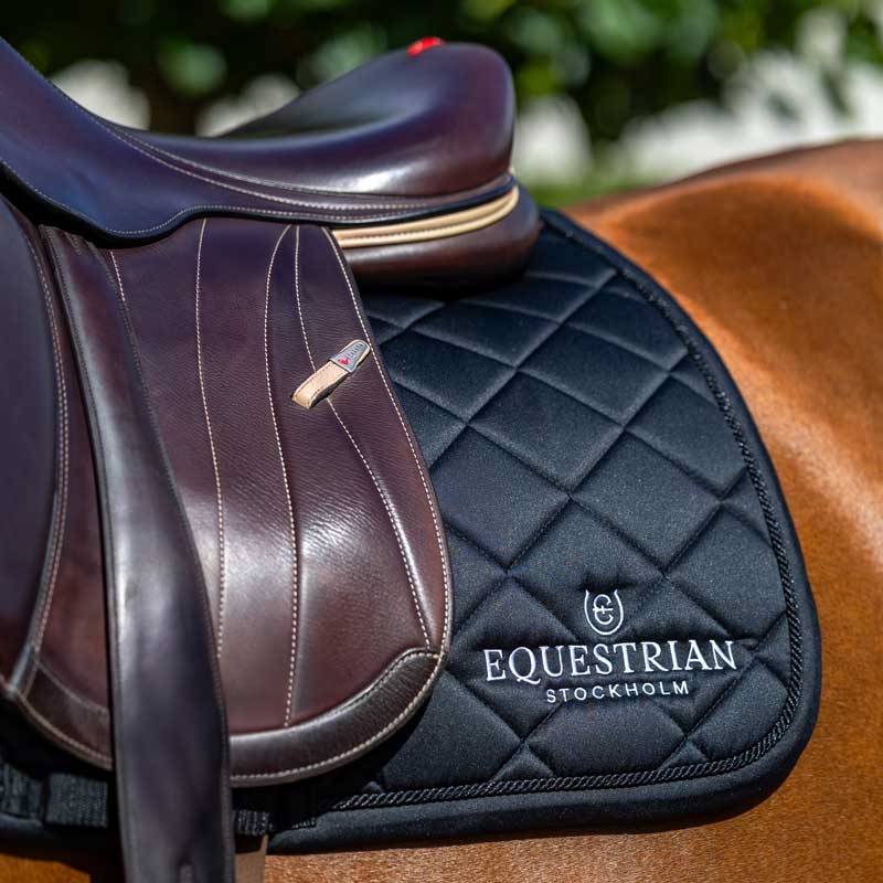 Equestrian Stockholm underlag "Line" - sort