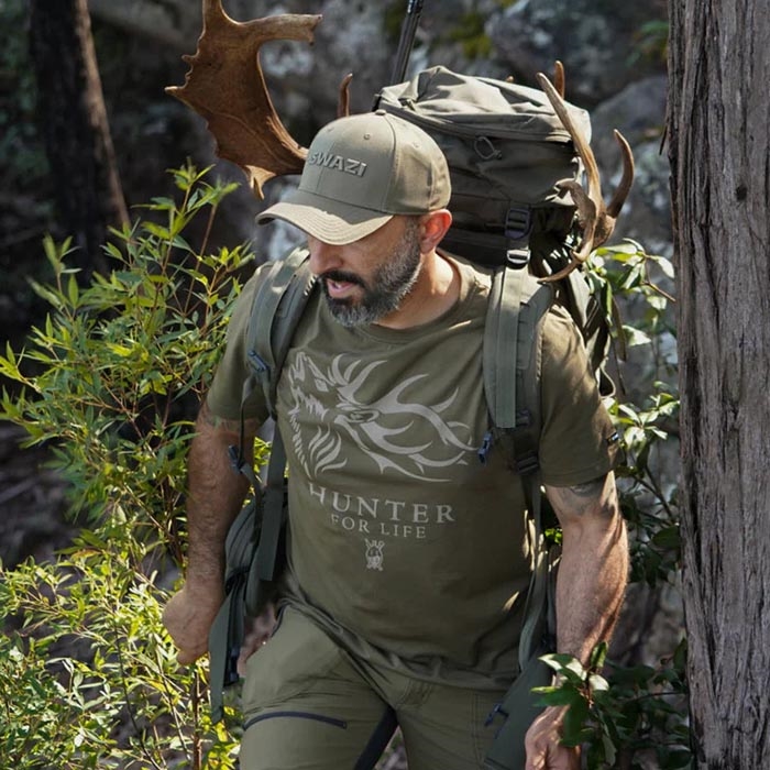 Swazi Hunter For Life T-shirt, Olive stemning