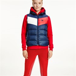 Se den lækre dun vest fra Tommy Hilfiger forfra her