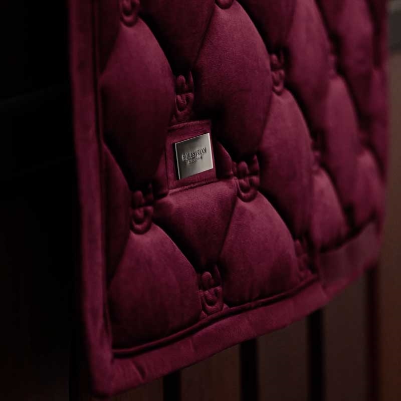 Equestrian Stockholm underlag "Velvet" - Merlot