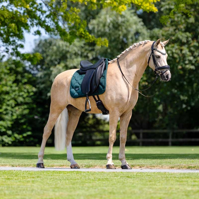 Equestrian Stockholm underlag "Velvet" - Sycamore green